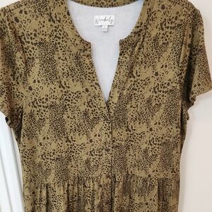 Wonderly Animal Print Short Sleeve Top